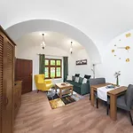 Apartment Pb *
