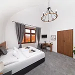 Apartment Pb